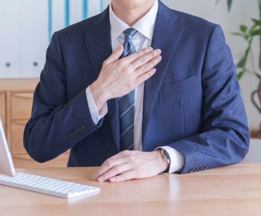 事務所での相談の様子